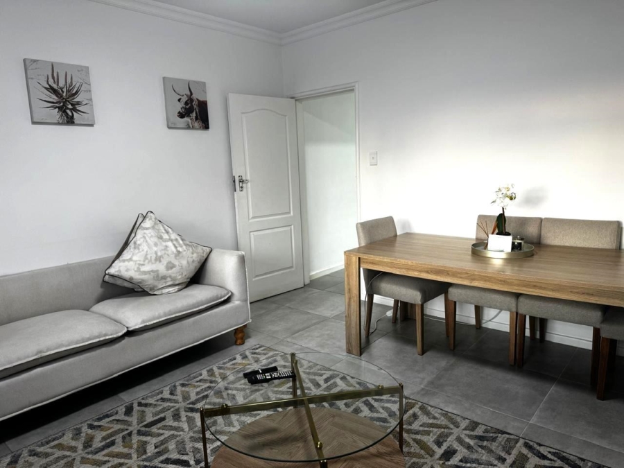 2 Bedroom Property for Sale in Sea Point Western Cape